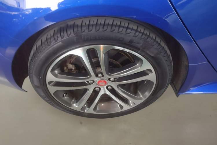 Used Jaguar XEL 2020 2.0T 200 PS R-DYNAMIC S Advanced Sport Edition Exterior 5