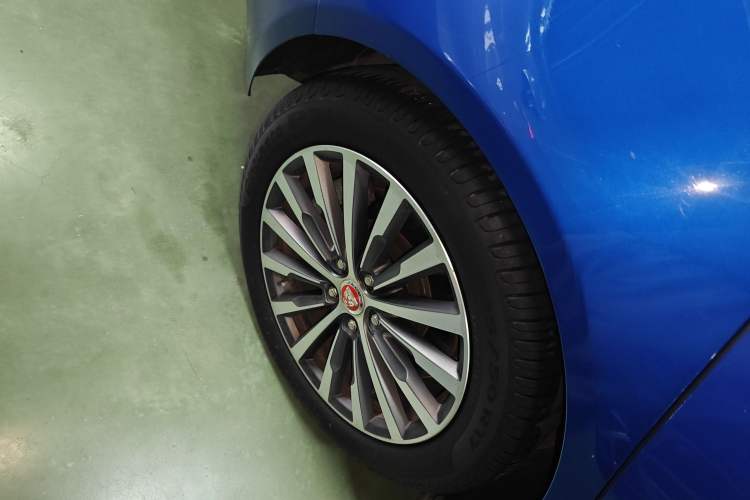 Used Jaguar XEL 2020 2.0T 200PS R-DYNAMIC Youth Sports Edition Exterior 5