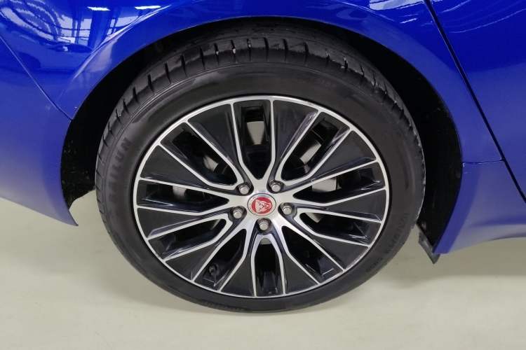 Used Jaguar XEL 2020 2.0T 200 PS S Advanced Elegance Edition Exterior 8