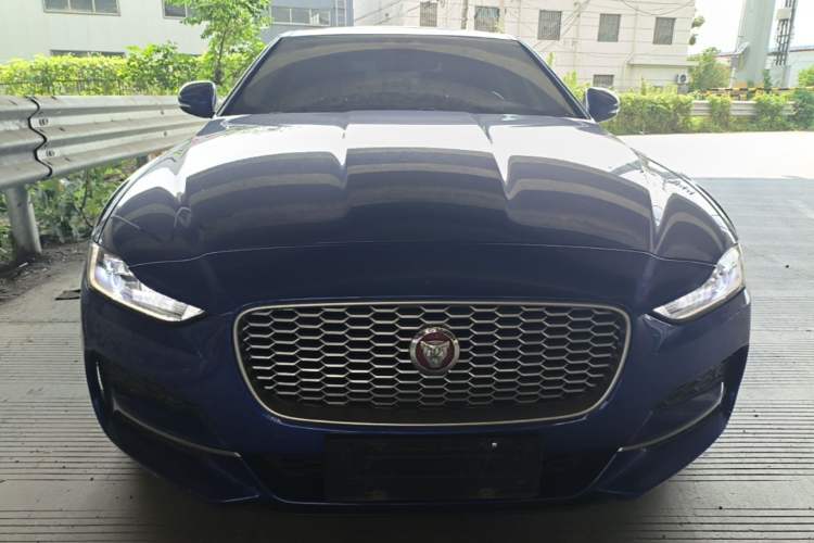 Used Jaguar XEL 2020 2.0T 200 PS S Advanced Elegance Edition Front