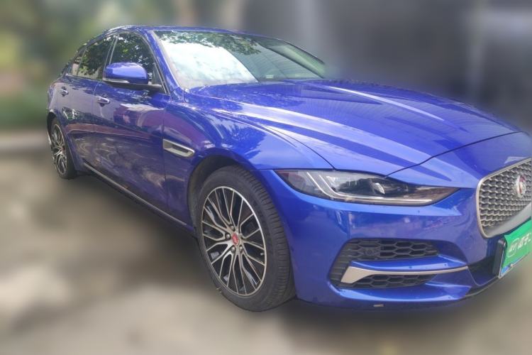 Used Jaguar XEL 2020 2.0T 200 PS S Advanced Elegance Edition Front Right 45 Deg
