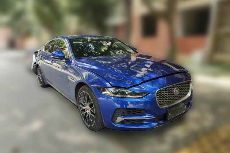 Used Jaguar XEL 2020 2.0T 200 PS S Advanced Elegance Edition Front Right 45 Deg