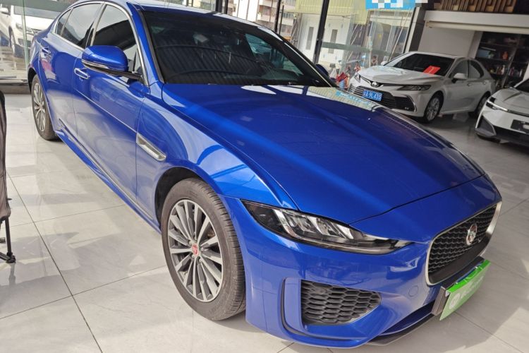Used Jaguar XEL 2020 2.0T 200PS R-DYNAMIC Youth Sports Edition Front Right 45 Deg