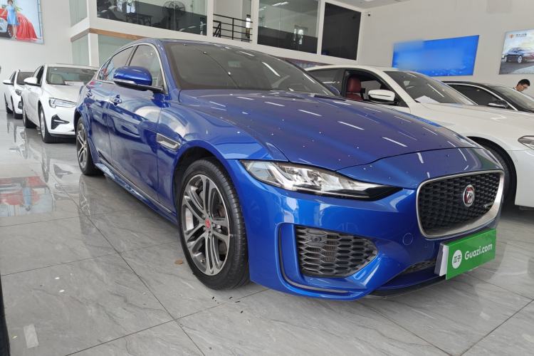 Used Jaguar XEL 2020 2.0T 200PS R-DYNAMIC Youth Sports Edition Front Right 45 Deg