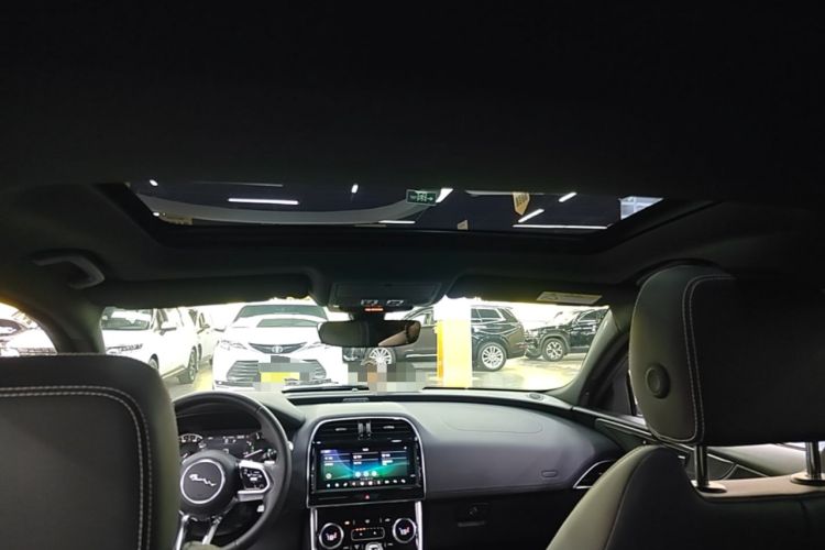 Used Jaguar XEL 2020 2.0T 200 PS R-DYNAMIC S Advanced Sport Edition Headliner