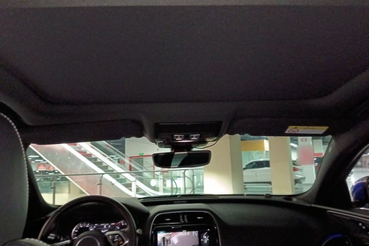Used Jaguar XEL 2020 2.0T 200 PS R-DYNAMIC S Advanced Sport Edition Headliner