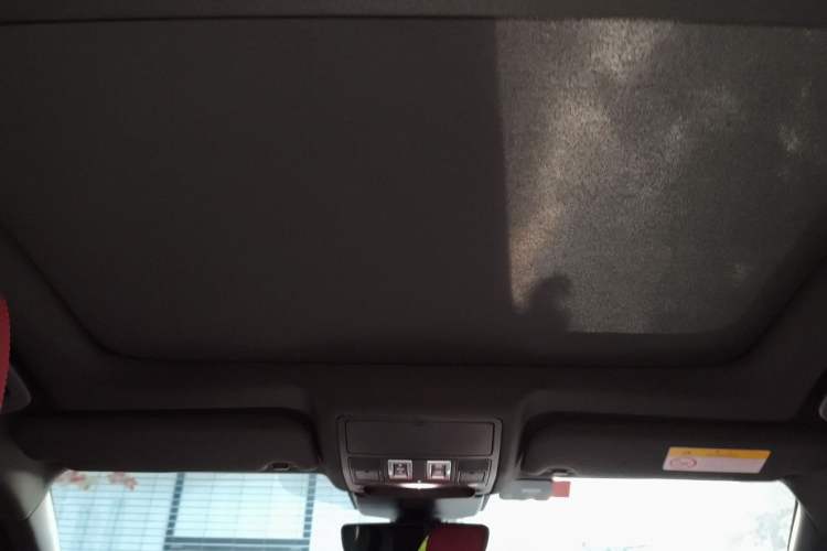 Used Jaguar XEL 2020 2.0T 200 PS R-DYNAMIC S Advanced Sport Edition Headliner