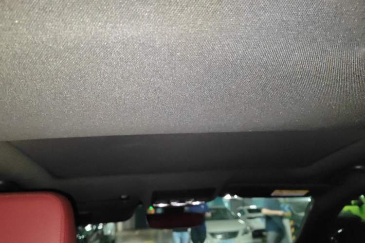 Used Jaguar XEL 2020 2.0T 200 PS R-DYNAMIC S Advanced Sport Edition Headliner