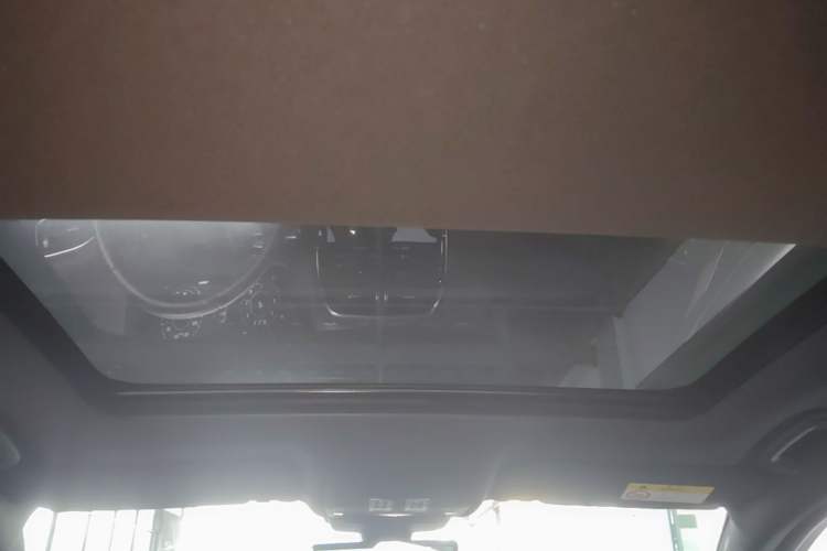 Used Jaguar XEL 2020 2.0T 250 PS R-DYNAMIC HSE Luxury Sport Edition Headliner