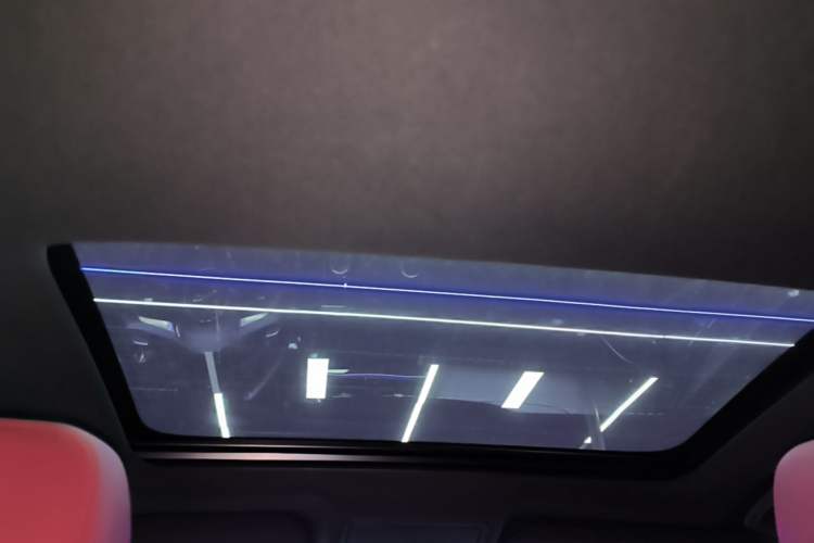 Used Jaguar XEL 2020 2.0T 200 PS R-DYNAMIC S Advanced Sport Edition Headliner