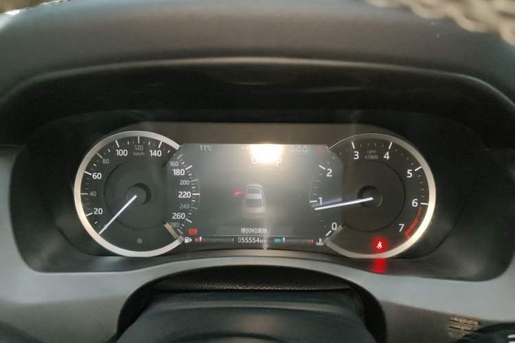 Used Jaguar XEL 2020 2.0T 200 PS S Advanced Elegance Edition Instrument Cluster