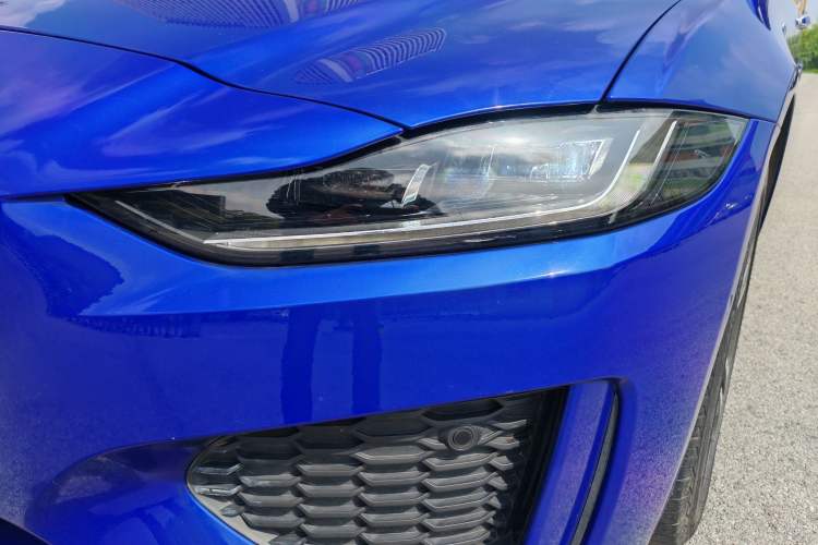 Used Jaguar XEL 2020 2.0T 200 PS R-DYNAMIC S Advanced Sport Edition Left Front Headlight