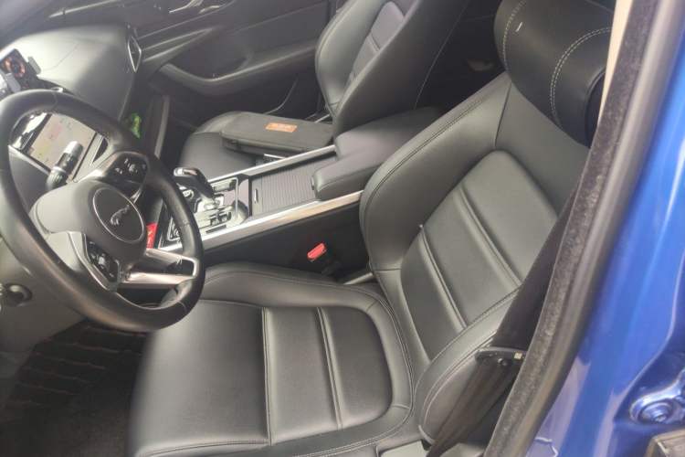 Used Jaguar XEL 2020 2.0T 200 PS S Advanced Elegance Edition Left Front Seat
