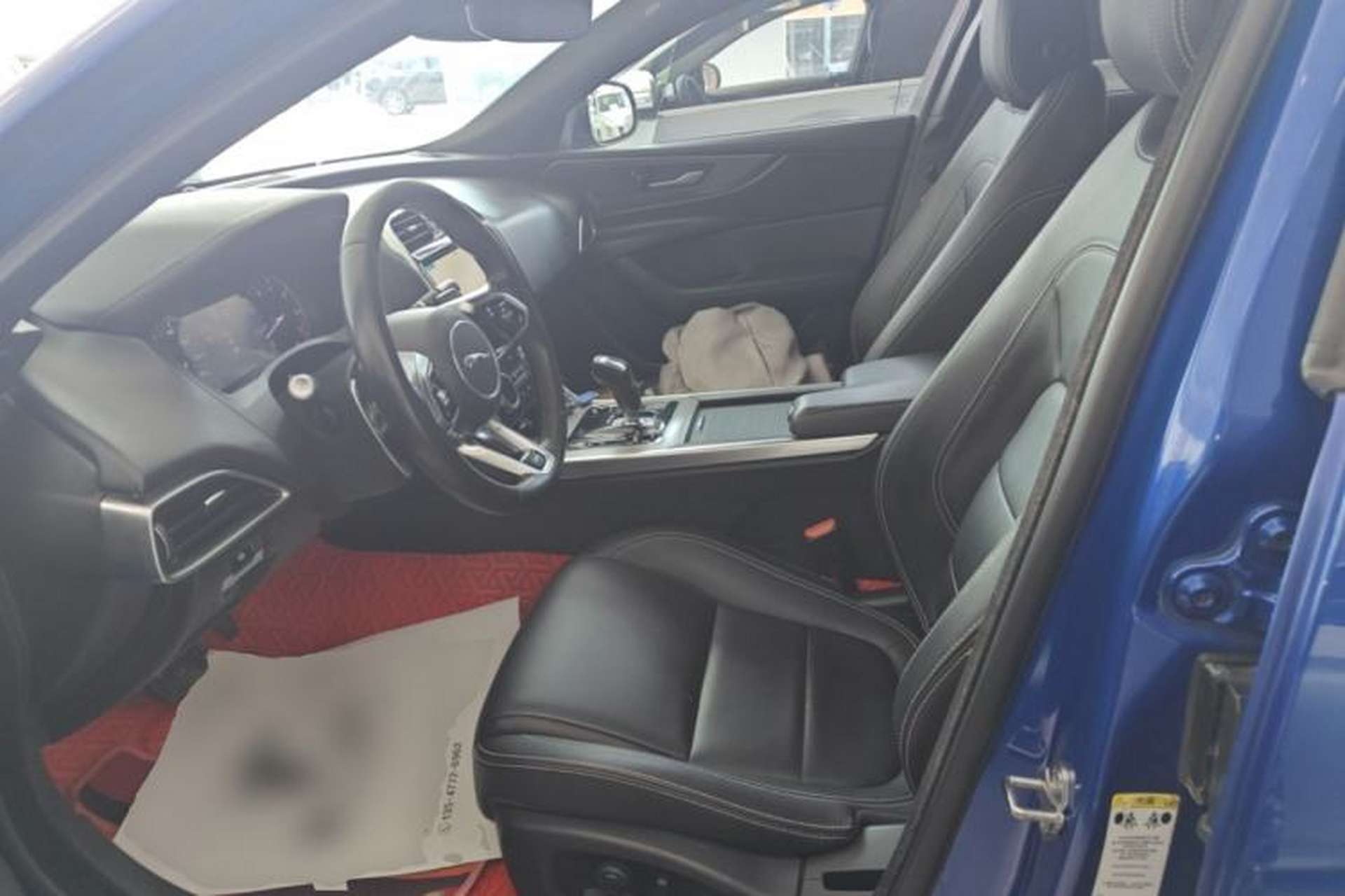 Used Jaguar XEL 2020 2.0T 200PS R-DYNAMIC Youth Sports Edition Left Front Seat