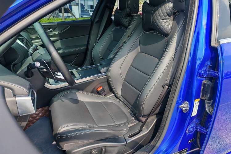 Used Jaguar XEL 2020 2.0T 200 PS R-DYNAMIC S Advanced Sport Edition Left Front Seat