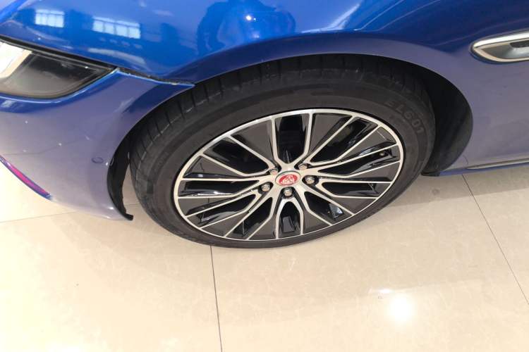 Used Jaguar XEL 2020 2.0T 200 PS S Advanced Elegance Edition Left Front Wheel Hub