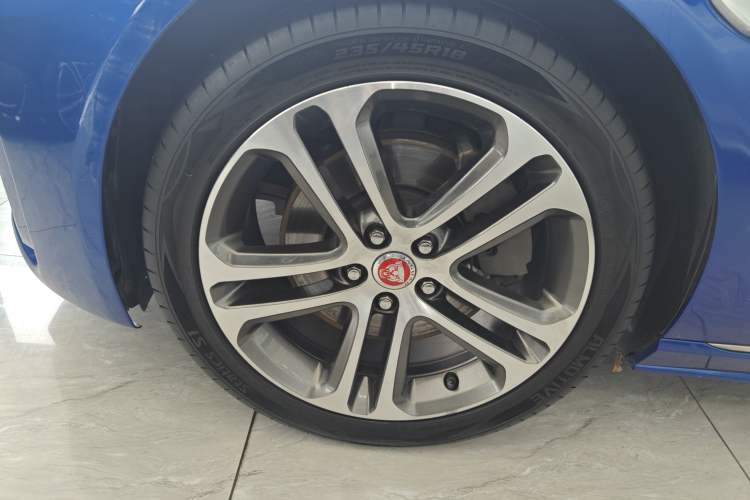 Used Jaguar XEL 2020 2.0T 200PS R-DYNAMIC Youth Sports Edition Left Front Wheel Hub