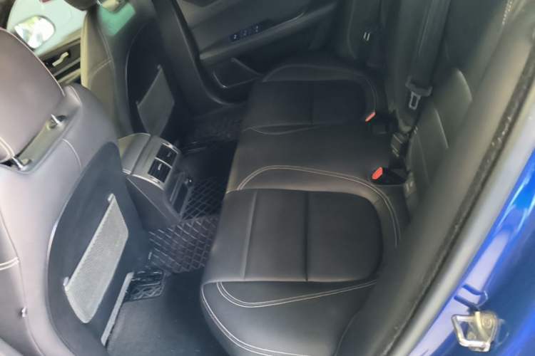 Used Jaguar XEL 2020 2.0T 200 PS R-DYNAMIC S Advanced Sport Edition Left Rear Seat