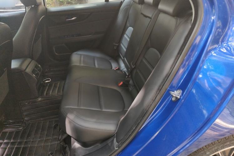 Used Jaguar XEL 2020 2.0T 200 PS S Advanced Elegance Edition Left Rear Seat