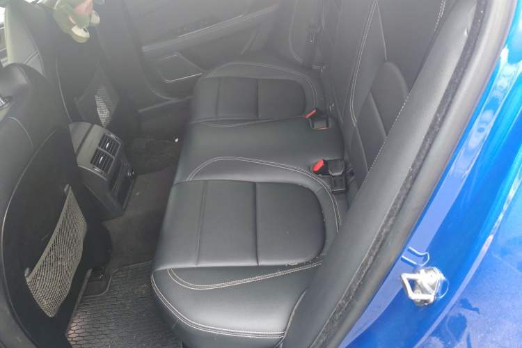 Used Jaguar XEL 2020 2.0T 200 PS R-DYNAMIC S Advanced Sport Edition Left Rear Seat
