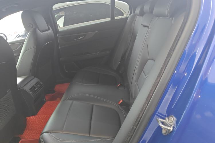 Used Jaguar XEL 2020 2.0T 200PS R-DYNAMIC Youth Sports Edition Left Rear Seat