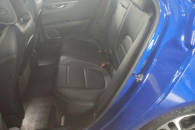 Used Jaguar XEL 2020 2.0T 200 PS R-DYNAMIC S Advanced Sport Edition Left Rear Seat