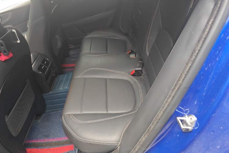 Used Jaguar XEL 2020 2.0T 200 PS R-DYNAMIC S Advanced Sport Edition Left Rear Seat