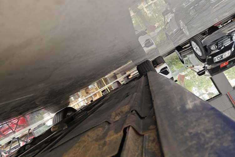 Used Jaguar XEL 2020 2.0T 200PS R-DYNAMIC Youth Sports Edition Left Side Sill