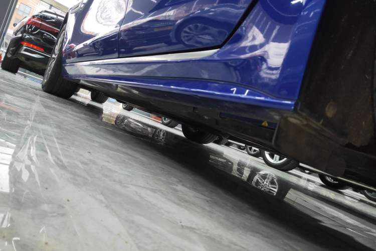 Used Jaguar XEL 2020 2.0T 200PS R-DYNAMIC Youth Sports Edition Left Side Sill