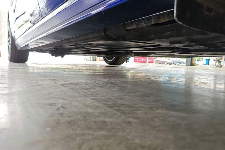 Used Jaguar XEL 2020 2.0T 200 PS R-DYNAMIC S Advanced Sport Edition Left Side Sill