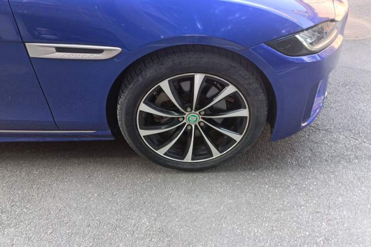Used Jaguar XEL 2020 2.0T 200PS R-DYNAMIC Youth Sports Edition Right Front Wheel Hub