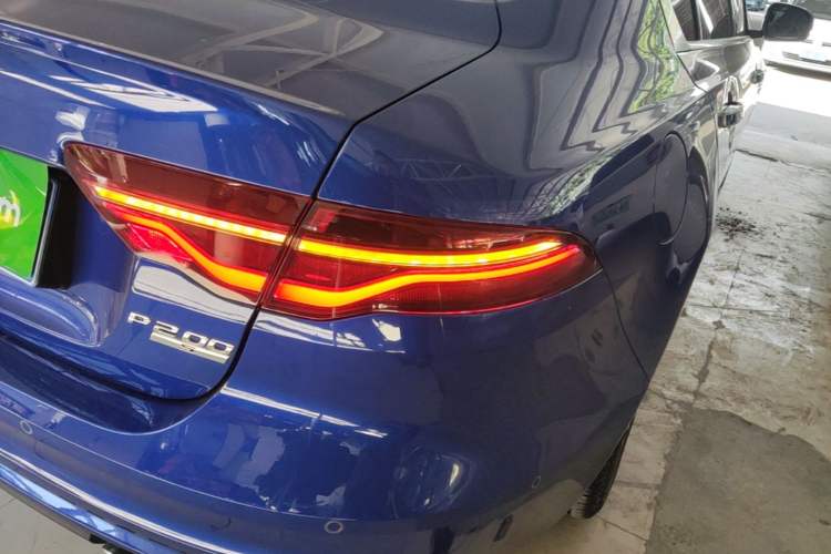 Used Jaguar XEL 2020 2.0T 200 PS R-DYNAMIC S Advanced Sport Edition Right Rear Taillight