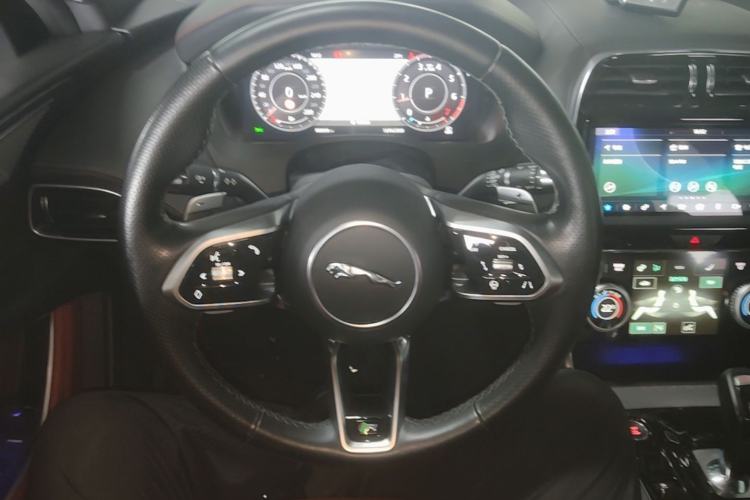 Used Jaguar XEL 2020 2.0T 250 PS R-DYNAMIC HSE Luxury Sport Edition Steering Wheel