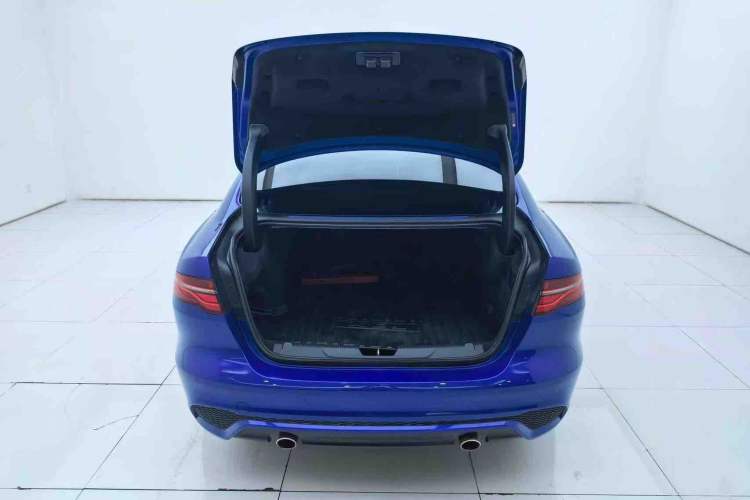Used Jaguar XEL 2020 2.0T 200 PS R-DYNAMIC S Advanced Sport Edition Trunk