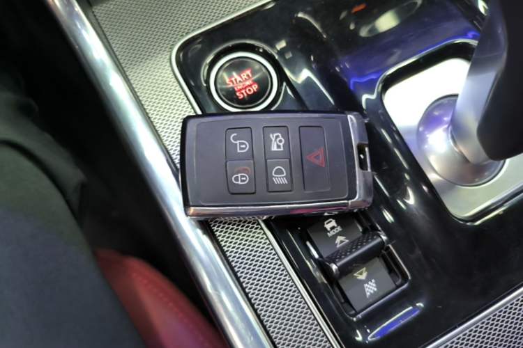 Used Jaguar XEL 2020 2.0T 200 PS R-DYNAMIC S Advanced Sport Edition Vehicle Key