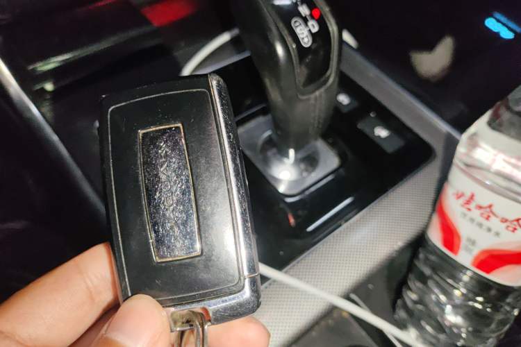 Used Jaguar XEL 2020 2.0T 200PS R-DYNAMIC Youth Sports Edition Vehicle Key