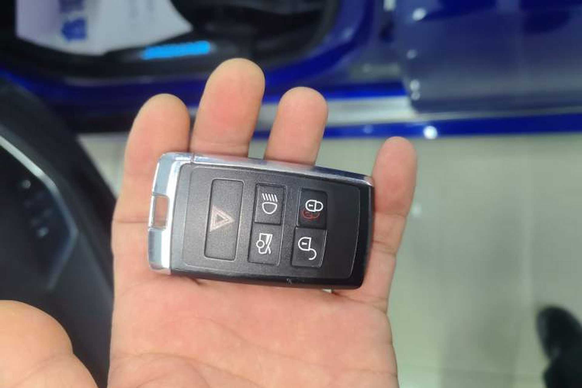 Used Jaguar XEL 2020 2.0T 200 PS R-DYNAMIC S Advanced Sport Edition Vehicle Key