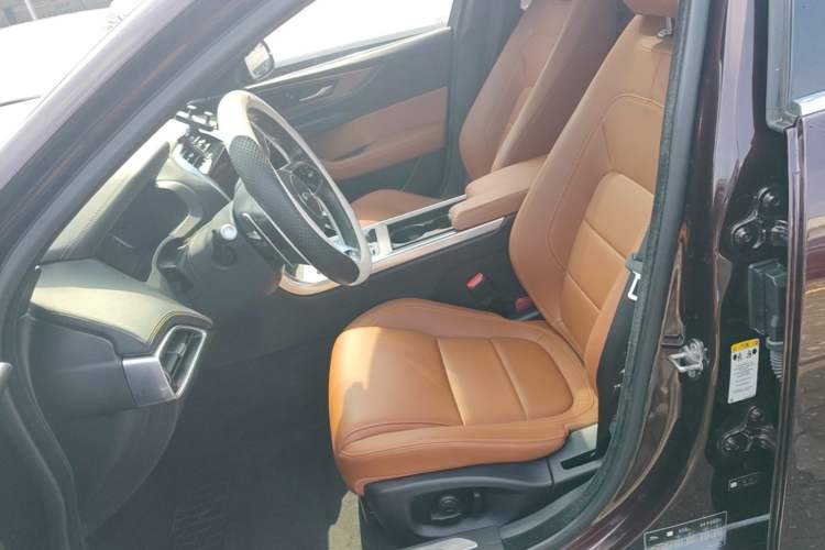 Used Jaguar XEL 2020 2.0T 200 PS R-DYNAMIC S Advanced Sport Edition Left Front Seat