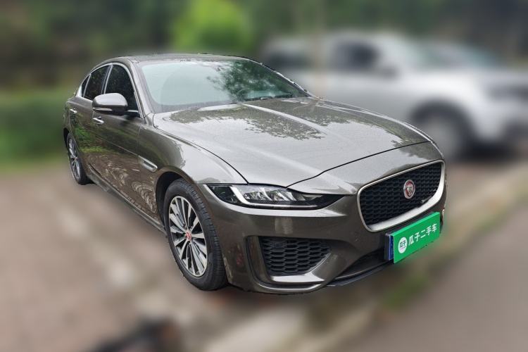 Used Jaguar XEL 2020 2.0T 200PS R-DYNAMIC Youth Sports Edition Front Right 45 Deg