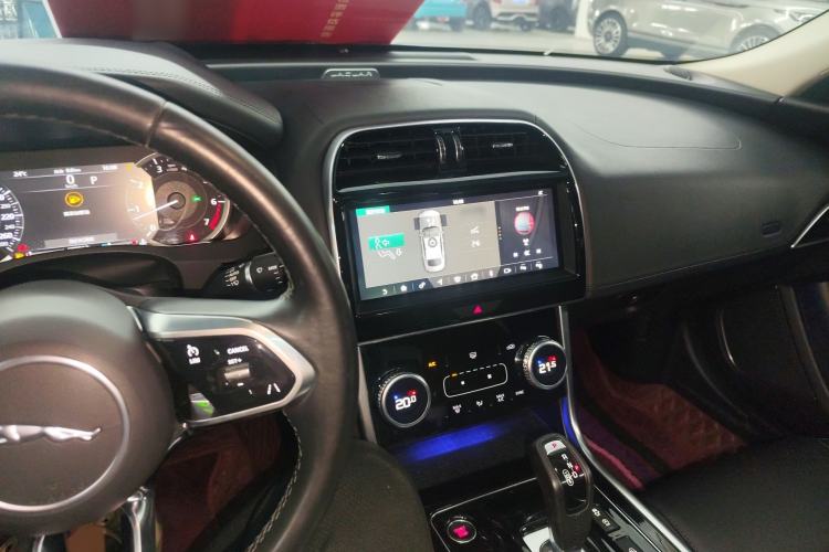 Used Jaguar XEL 2020 2.0T 200 PS S Advanced Elegance Edition Interior 2