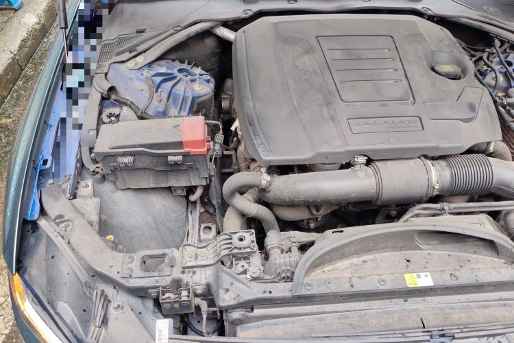 Used Jaguar XEL 2020 2.0T 200 PS R-DYNAMIC S Advanced Sport Edition Engine Bay Right