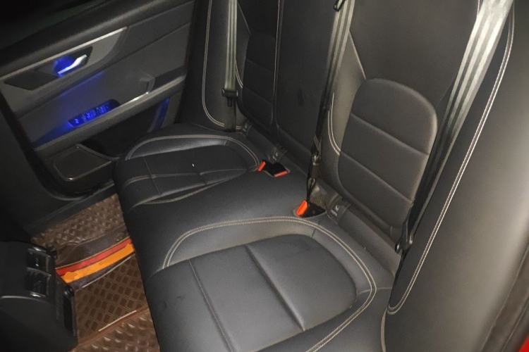 Used Jaguar XEL 2020 2.0T 200 PS R-DYNAMIC S Advanced Sport Edition Left Rear Seat