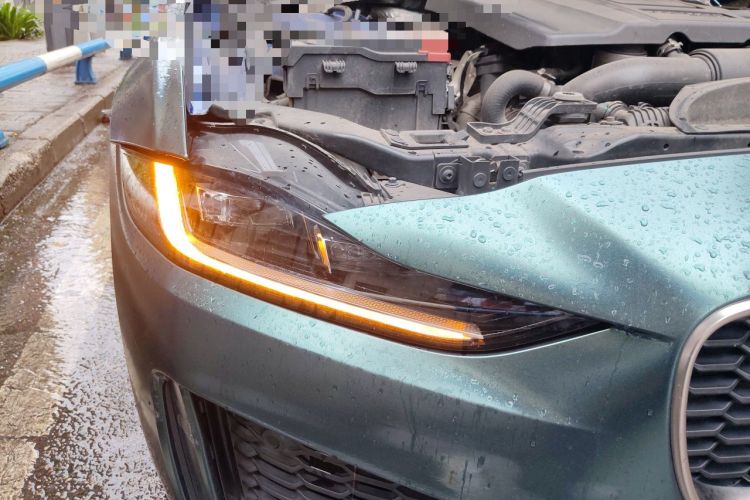 Used Jaguar XEL 2020 2.0T 200 PS R-DYNAMIC S Advanced Sport Edition Right Front Headlight