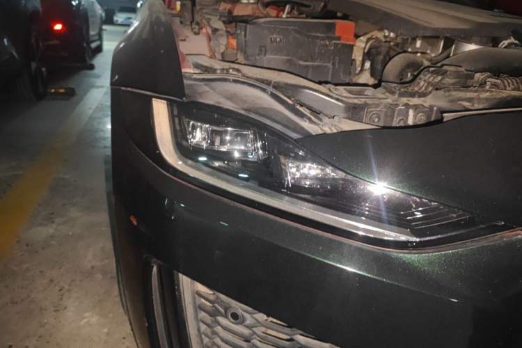 Used Jaguar XEL 2020 2.0T 200 PS R-DYNAMIC S Advanced Sport Edition Right Front Headlight