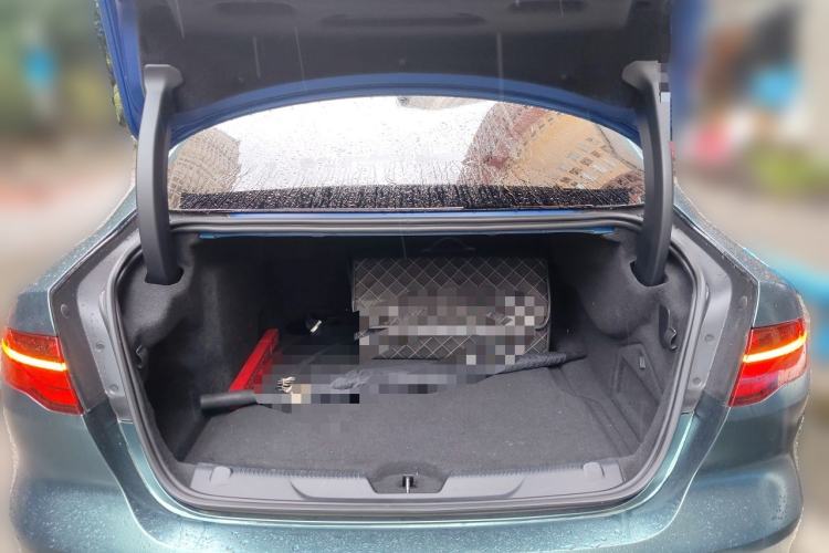 Used Jaguar XEL 2020 2.0T 200 PS R-DYNAMIC S Advanced Sport Edition Trunk