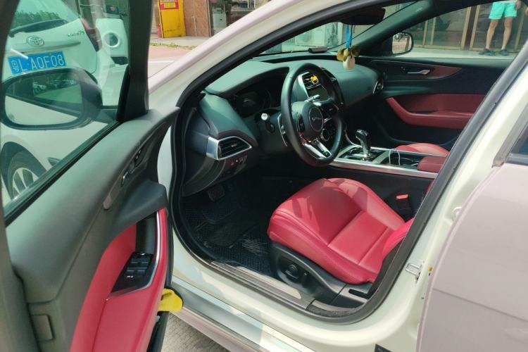 Used Jaguar XEL 2020 2.0T 200PS R-DYNAMIC Youth Sports Edition Driver Seat
