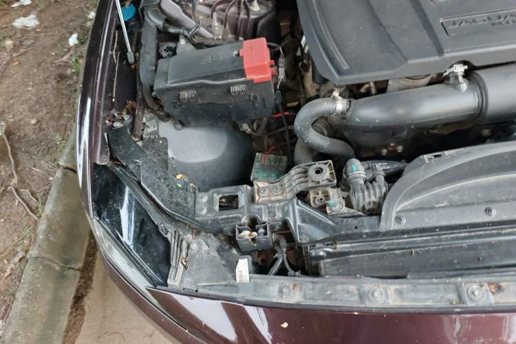 Used Jaguar XEL 2020 2.0T 200 PS S Advanced Elegance Edition Engine Bay Right