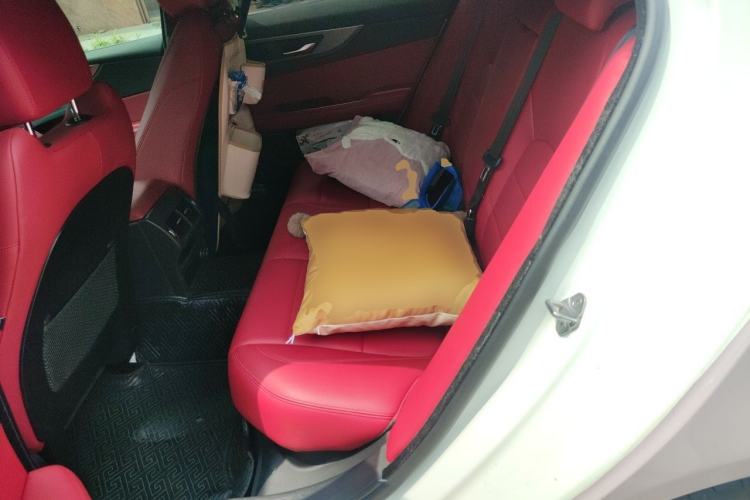 Used Jaguar XEL 2020 2.0T 200PS R-DYNAMIC Youth Sports Edition Left Rear Seat
