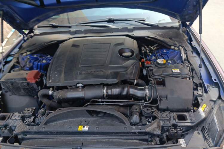 Used Jaguar XEL 2020 2.0T 200 PS R-DYNAMIC S Advanced Sport Edition Engine Bay