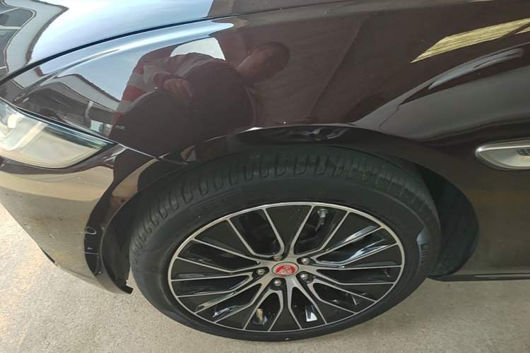 Used Jaguar XEL 2020 2.0T 200 PS S Advanced Elegance Edition Left Front Wheel Hub